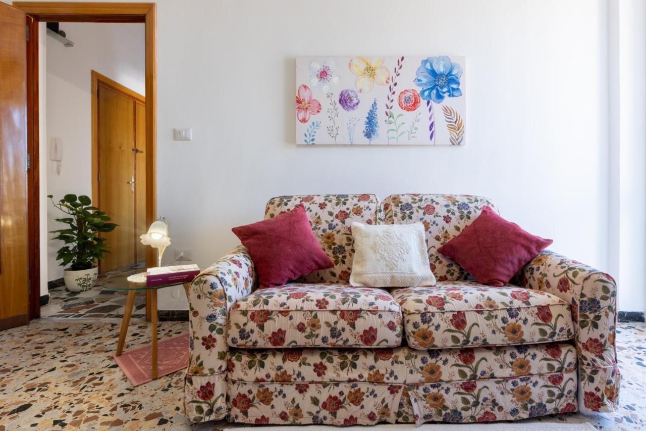 Pintadera B&B カリアリ エクステリア 写真