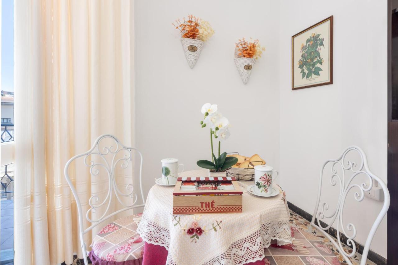 Pintadera B&B カリアリ エクステリア 写真